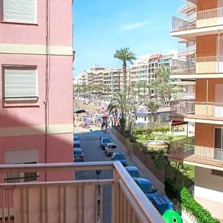 Torrevieja Apartment Daire *