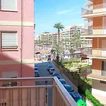 Torrevieja Apartment アパート *